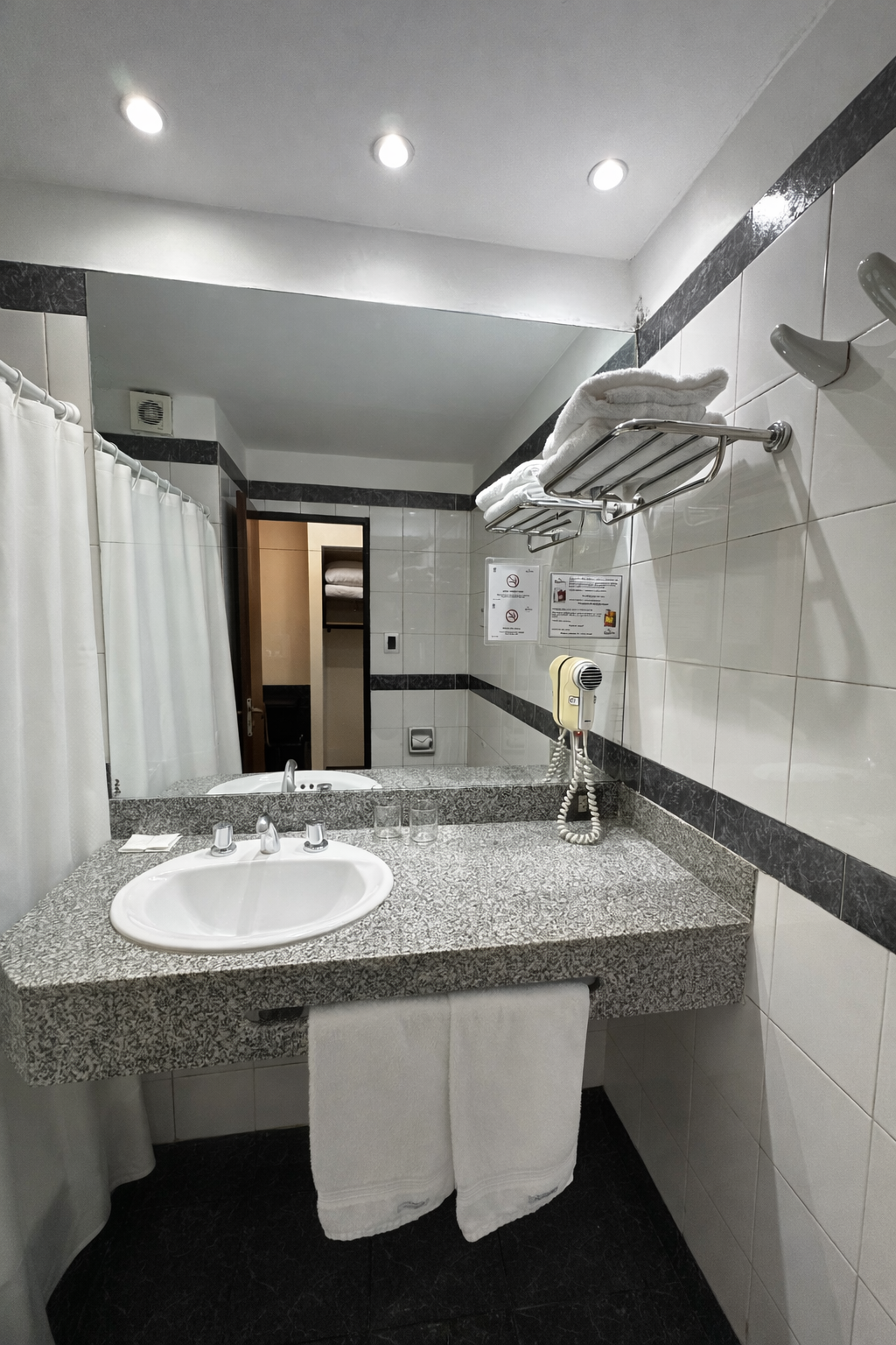 Departamento Familiar del Hotel Francia Tucumán