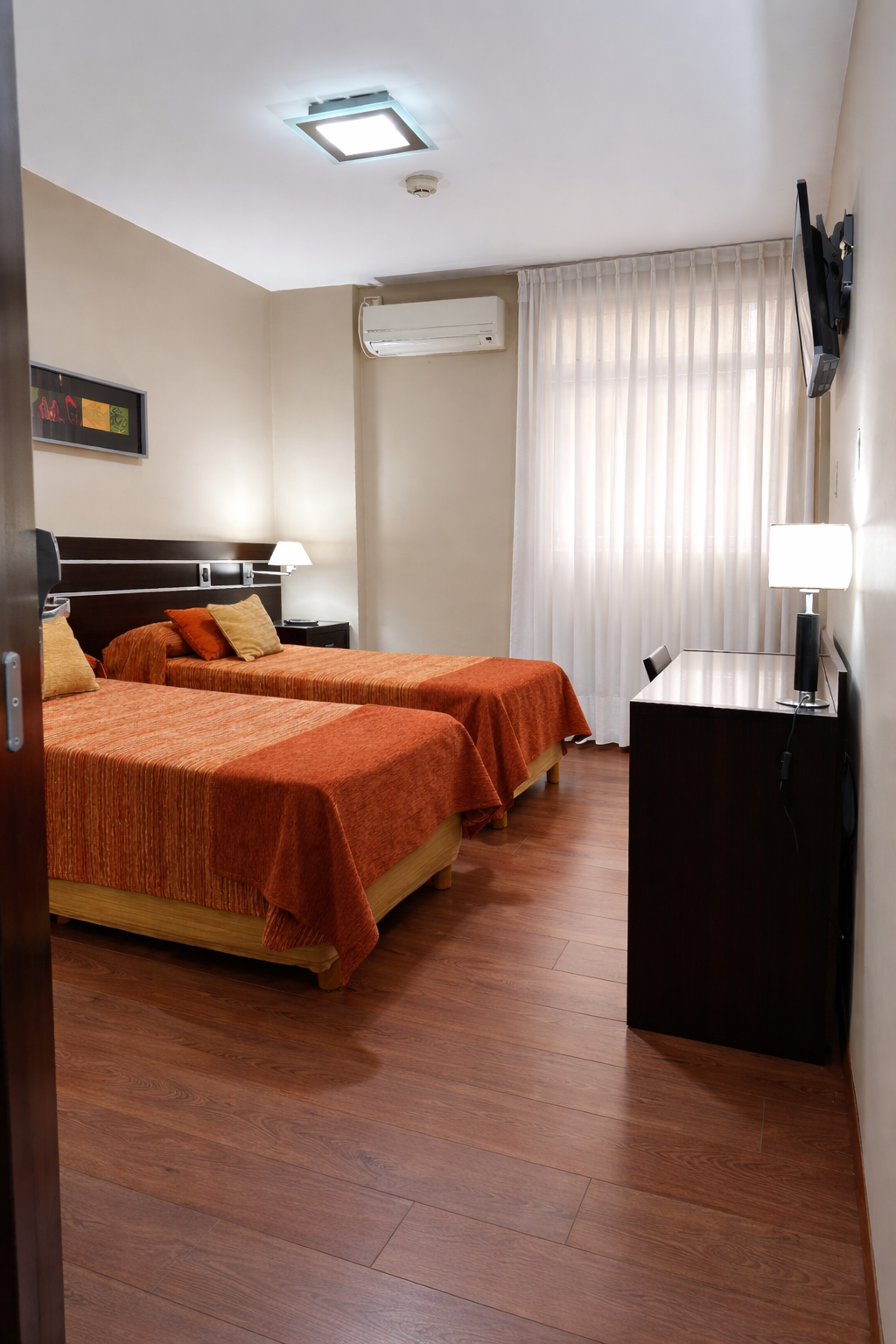 Habitación Master Doble del Hotel Francia Tucumán
